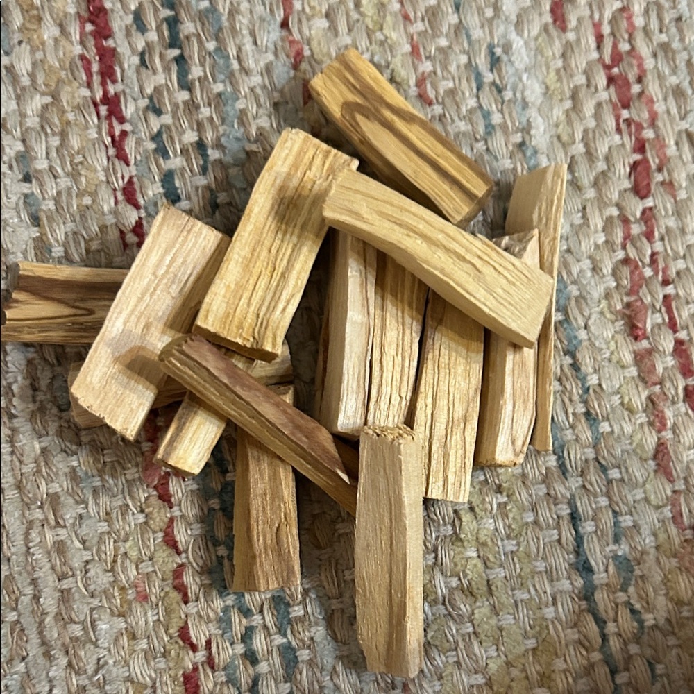 Natural Palo Santo Smudge Sticks (15)